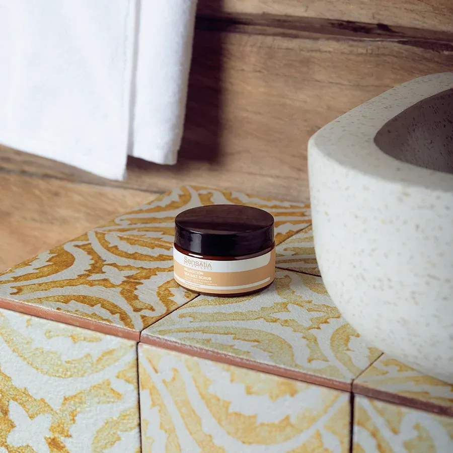 Tüm Ciltler için Deniz Tuzu Rahatlatıcı Doğal Vucüt Peeling - Arındırıcı 100ml - Relaxation Sea Salt