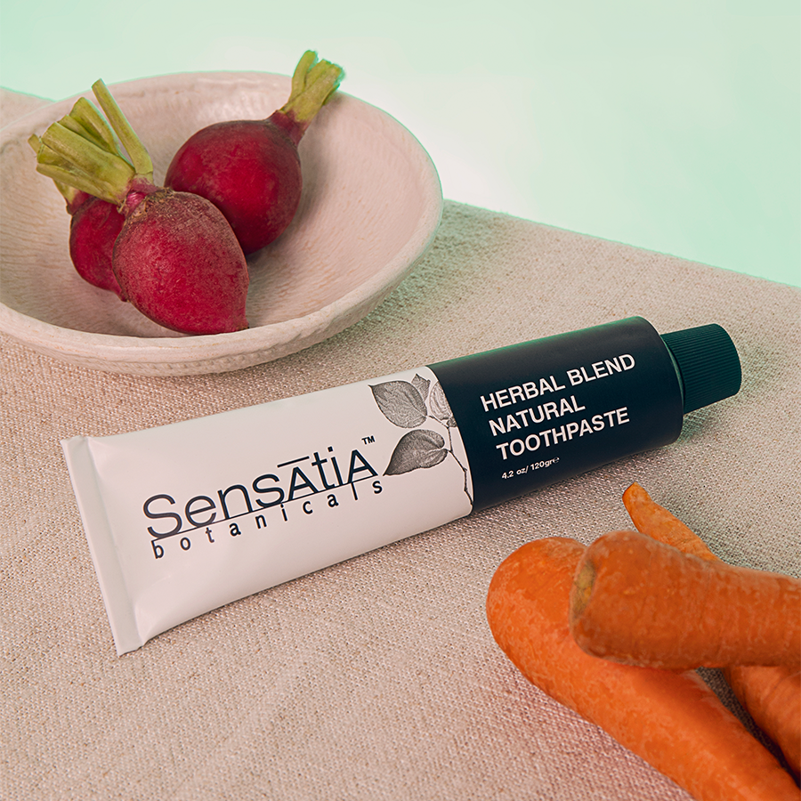 Bitkisel Karışımlı Florürsüz, SLS, Paraben ve Sentetik Tatlandırıcı İçermeyen Doğal Diş Macunu 120gr